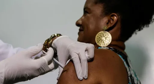 'Vacina do Butantan contra dengue seria aprovada em qualquer lugar do mundo', diz ex-diretor da Anvisa
