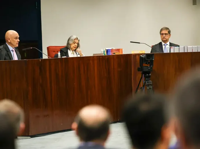 'Delinquente do PCC', 'samambaia jurídica': as frases do voto de Moraes