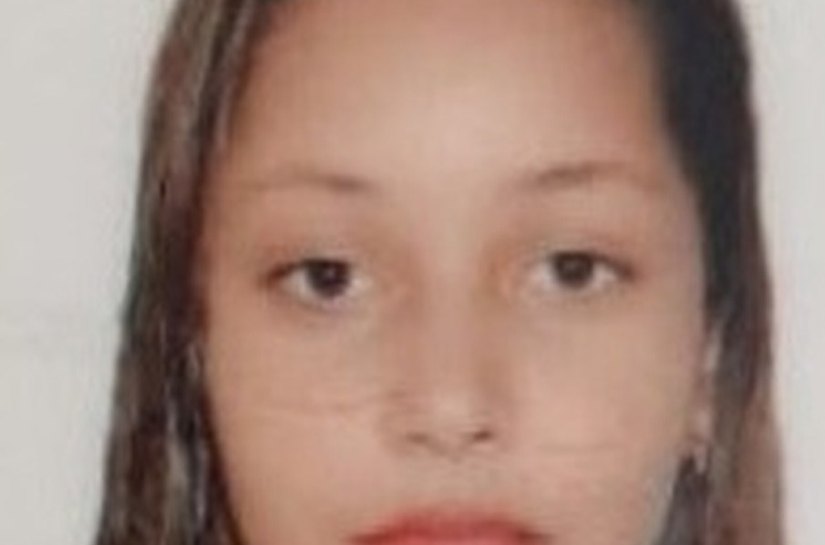 Polícia encontra jovem de 19 morta em casa; Televisão foi roubada