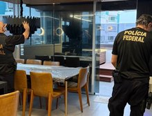 Operação internacional desmantela rede de tráfico sexual: alvo em condomínio de luxo de Cuiabá emitia passagens para vítimas enviadas à Europa