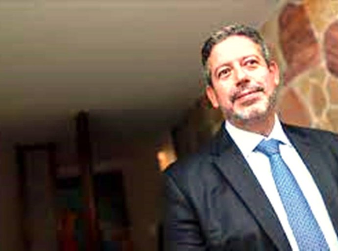 'Não sei se a oposição quer mesmo impeachment', diz Arthur Lira
