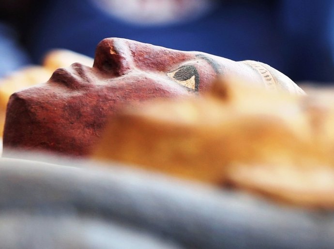 Egito anuncia descoberta de 59 sarcófagos com cerca de 2,5 mil anos