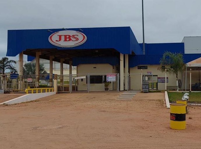 China suspende frigoríficos brasileiros e dois de Mato Grosso entram na mira por irregularidades sanitárias