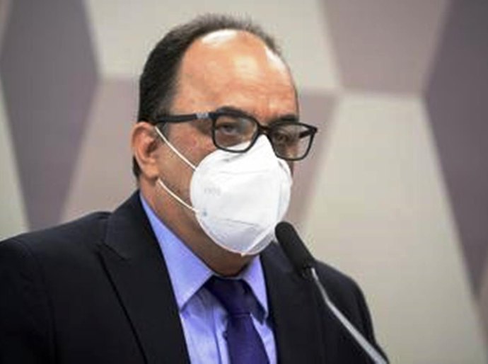 E-mails mostram reverendo e sua entidade negociando vacinas com municípios