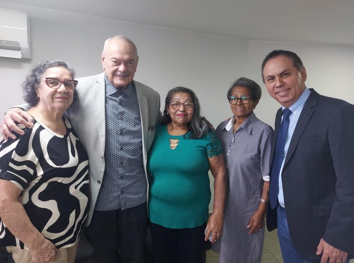 Roberto França: Vereadores de Cuiabá prestam homenagem ao ex-prefeito, ao seu legado e ao seu protagonismo na área social
