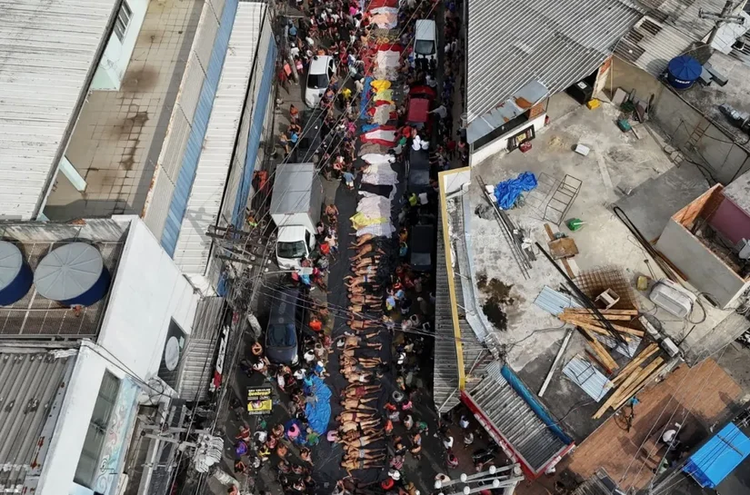 Número de mortes em megaoperação no Rio passa de 130, diz defensoria