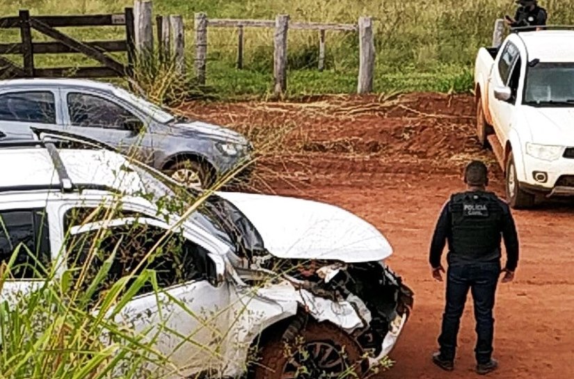 Policiais civis recuperam camionete roubada de família em Pontes e Lacerda