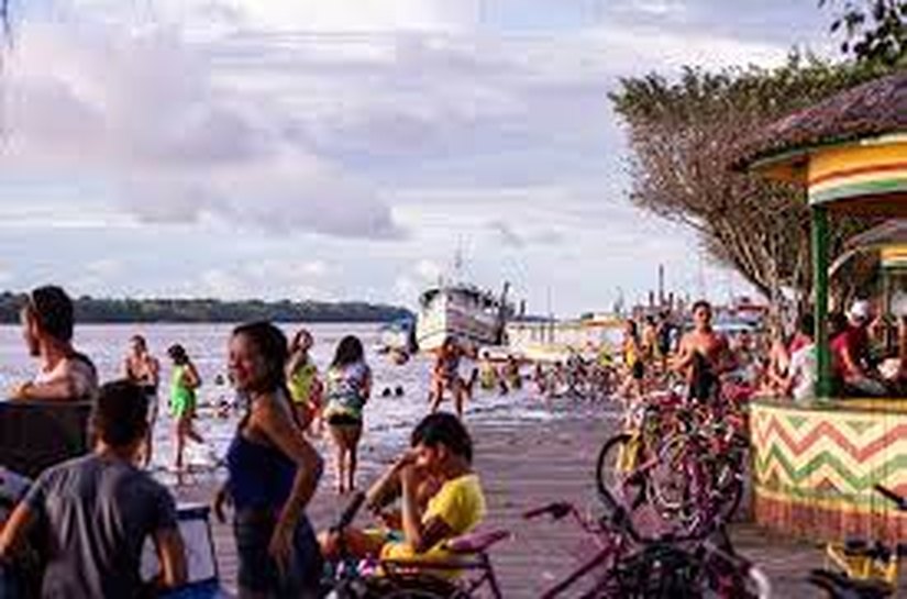 'Bicitáxi' e 'Bicilância': conheça Afuá, Veneza Marajoara onde só se anda a pé ou com bicicletas; fotos