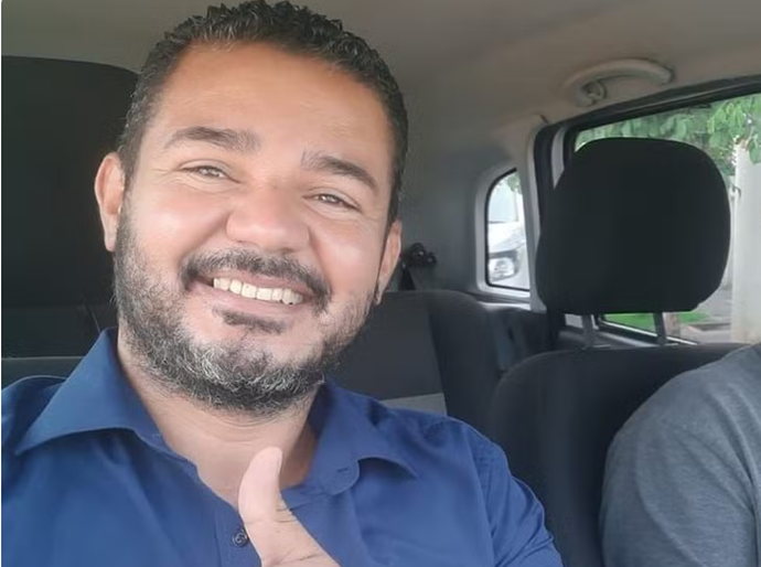 Padrasto assassino alega que matou adolescente a mando da mãe por ela ser homossexual; família repudia versão