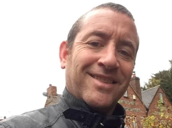O chocante caso do policial britânico que usou posição para estuprar mulheres