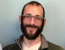 Saiba quem era Alex Pretti, homem morto por agentes de imigração nos EUA