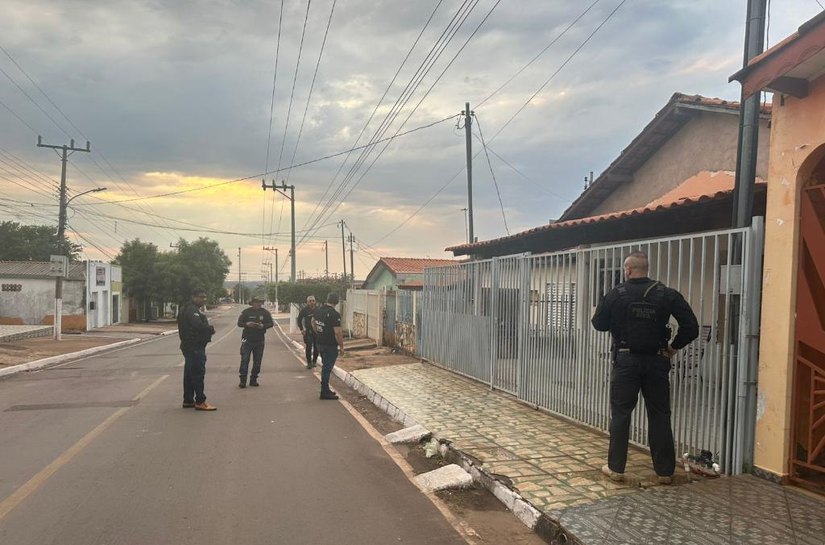 Polícia Civil cumpre 28 ordens judiciais contra integrantes do Comando Vermelho atuante em Jangada