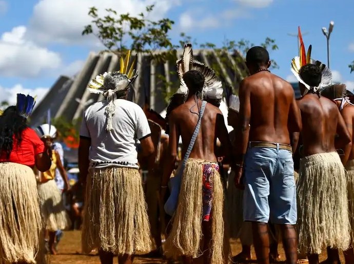 Mobilização indígena em Brasília vai pressionar contra marco temporal