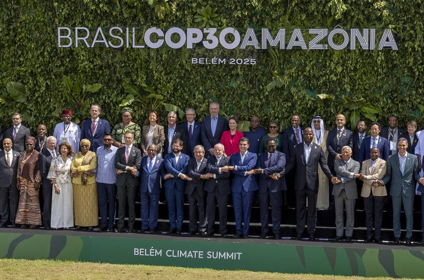 'Fantástico acordo': presidente da COP30 celebra consenso sobre agenda da conferência