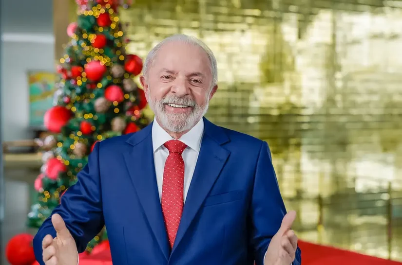 Lula faz balanço de ações e desafios: 'povo brasileiro é vencedor'