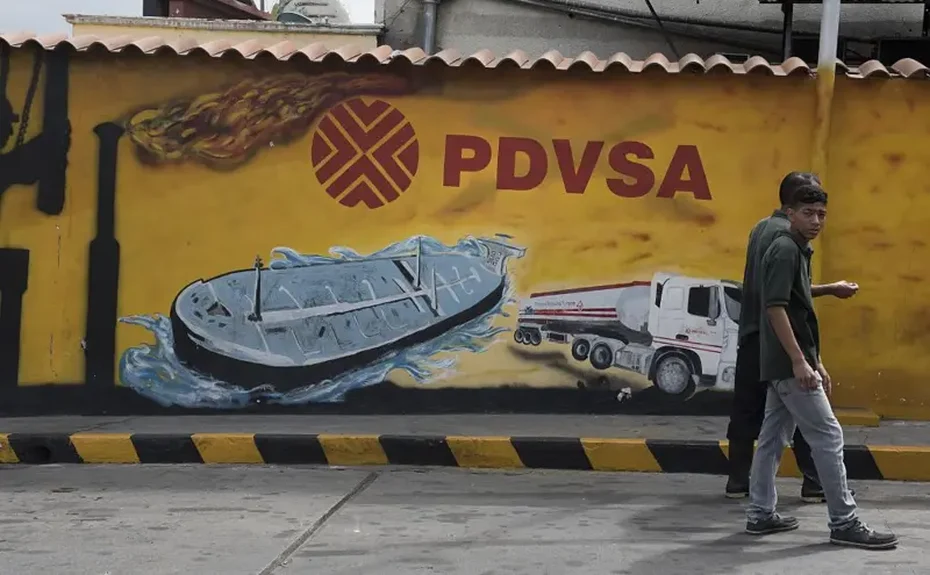 Como petróleo foi 'bênção' e 'maldição' da Venezuela, que foi de país mais rico da América do Sul a crise sem precedentes