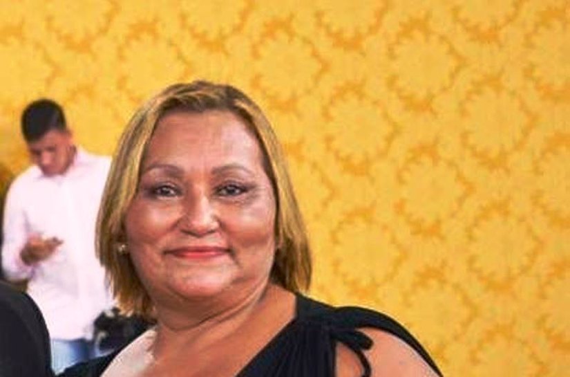 Diretora de escola da cidade de Rosário Oeste de 54, morre pela Covid 19, em Cuiabá