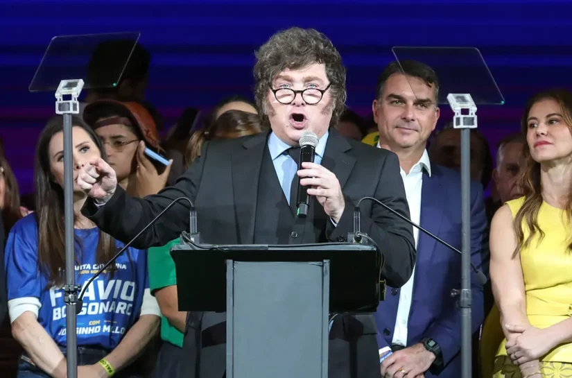 Brasil chama embaixador na Argentina após críticas de Milei a Lula e Moraes