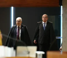 Gilmar defende saída de delegados da PF que atuam em gabinetes do STF