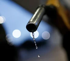 ANP entra em sobreaviso e cobra Petrobras para ofertar mais combustíveis