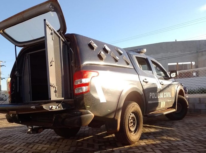 Polícia Civil cumpre mandados de prisão por estupro de vulnerável em Vila Bela da Santíssima Trindade