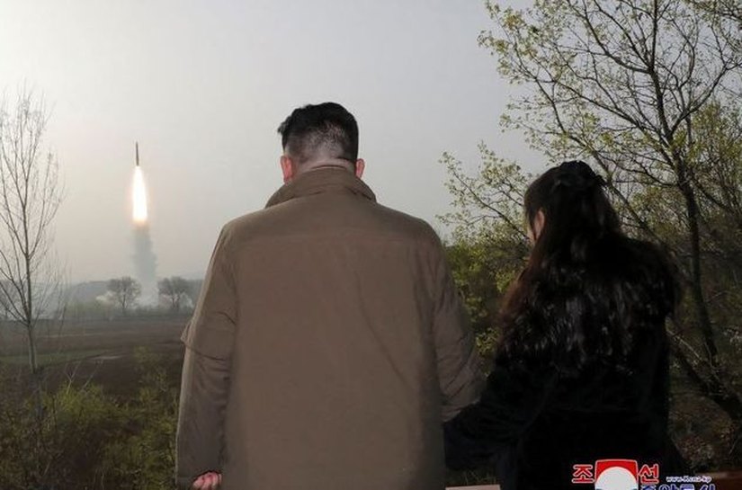 Kim Jong-un confirma que lançou novo e temido míssil balístico nuclear