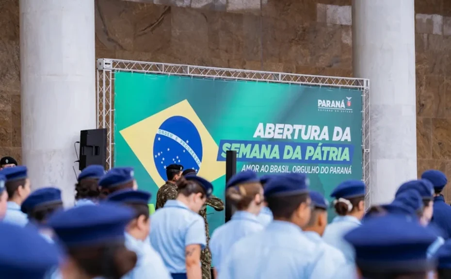 Por que escolas cívico-militares têm fila de espera de 11 mil alunos no Paraná: 'Pais procuram alguém que faça a disciplina dos filhos'