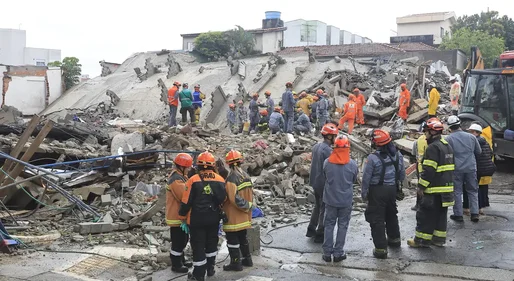 Chuvas deixam ao menos oito mortos na Grande São Paulo