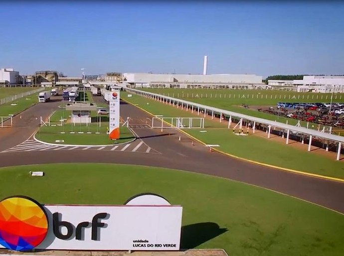 MPT aciona BRF por abortos e risco a 74 gestantes em frigorífico de Lucas do Rio Verde, MT