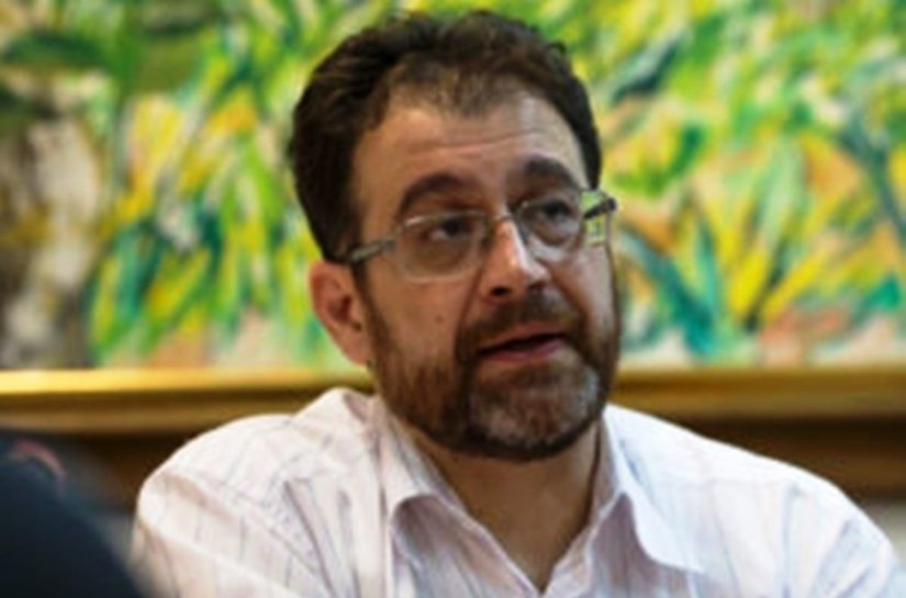 Servidores da segurança de MT só poderão vacinar quem desenvolve funções externas, diz promotor