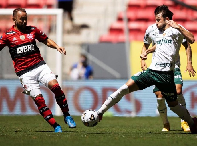 Flamengo e Palmeiras reeditam a Supercopa na estreia do Brasileirão