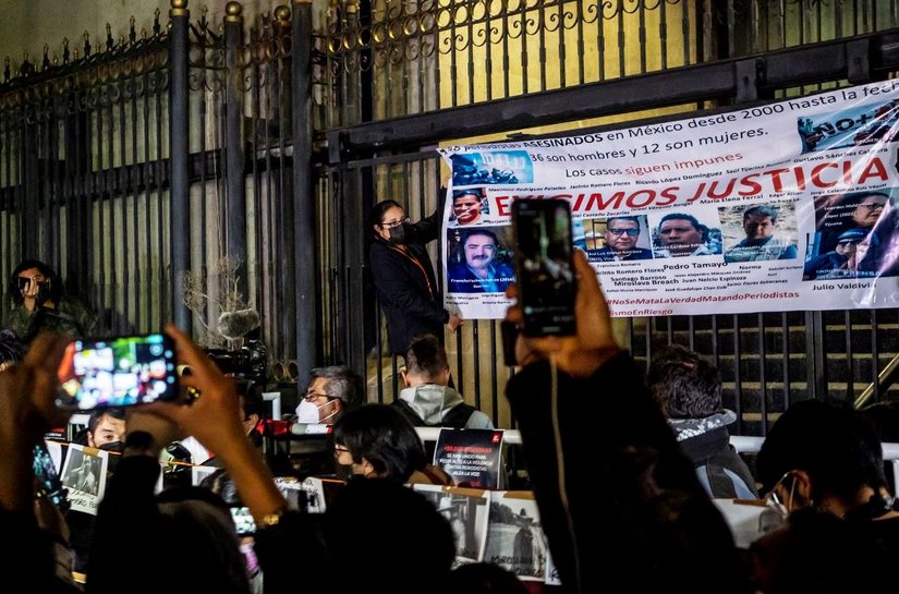 Mobilização no México: dezenas de cidades gritam para parar a violência contra jornalistas
