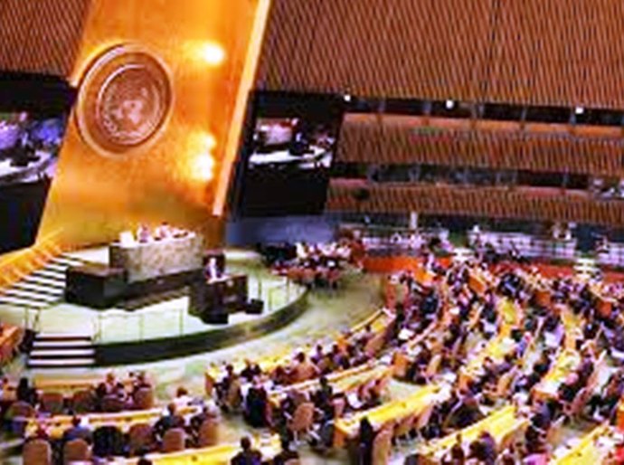 ONU aprova retirada de Rússia do Conselho de Direitos Humanos