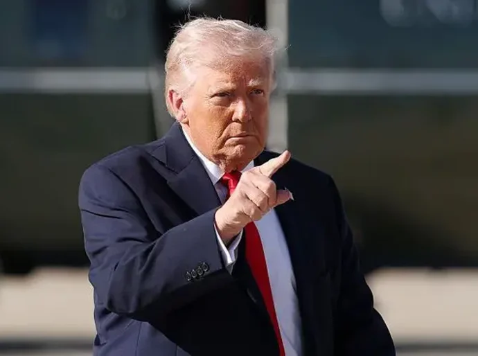 Trump diz que voltará a negociar acordo de paz com Irã no Paquistão enquanto ambos os lados se acusam de violar cessar-fogo