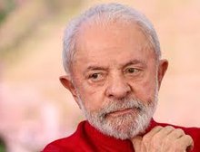 Quaest: Lula derrotaria Flávio, Ratinho e Tarcísio nos dois turnos em 2026