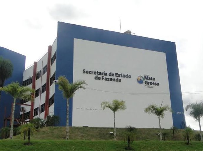 Justiça barra concurso da Sefaz-MT com salário de R$ 32,7 mil e manda Estado retomar seleção de 2001