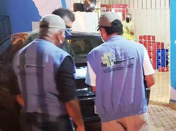 GM prende fiscais de 58 e 70 da Prefeitura de VG por pegar ‘propina’ de R$ 100,00 para não fiscalizar comércio durante a  Pandemia