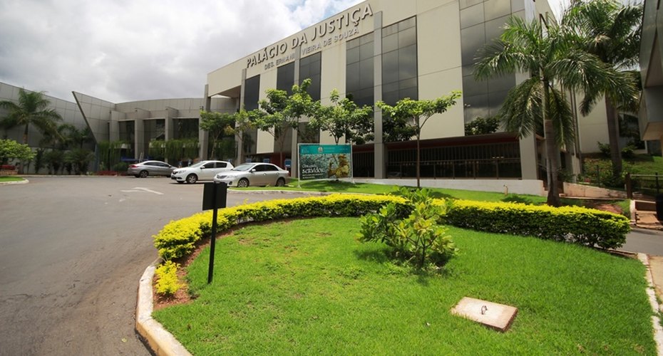 Natal dourado no Judiciário: 323 magistrados de MT recebem R$ 28,4 milhões em bônus