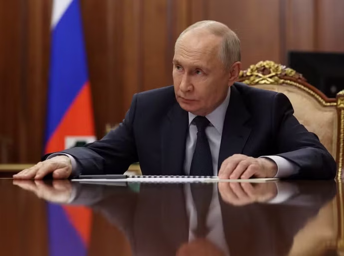 Putin diz que acredita que guerra na Ucrânia está chegando ao fim