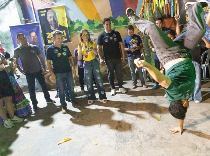Do quintal de dona Domingas ao mundo: artistas abraçam Mauro e colocam cultura no centro da eleição em MT