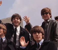 Beatles vão abrir museu em Londres em 2027 com acesso ao lendário telhado do último show
