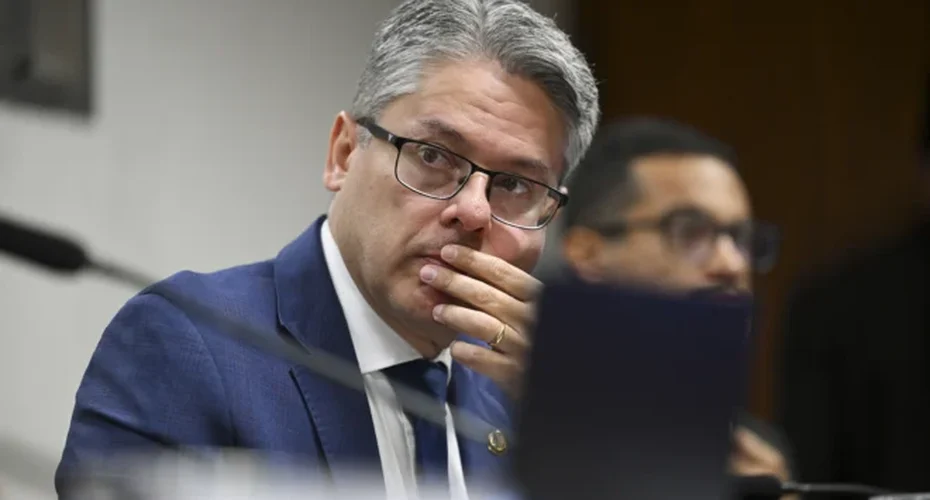 CPI do Crime rejeita relatório que propõe indiciar Moraes, Toffoli e Gilmar