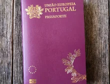 Como Itália, Reino Unido e Portugal estão restringindo nacionalidade, cidadania e imigração