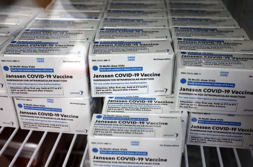 Mais 942 mil doses da vacina da Janssem chegam ao Brasil