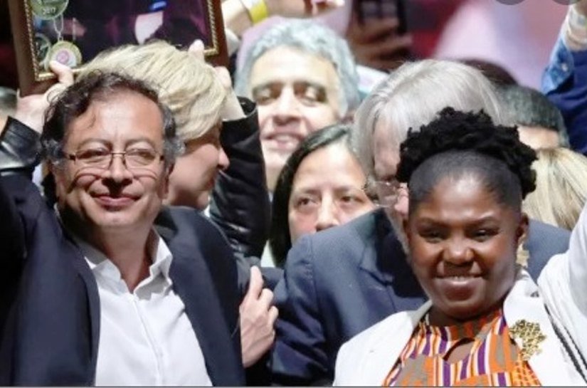Primeiro presidente de esquerda da Colômbia, Gustavo Petro toma posse hoje