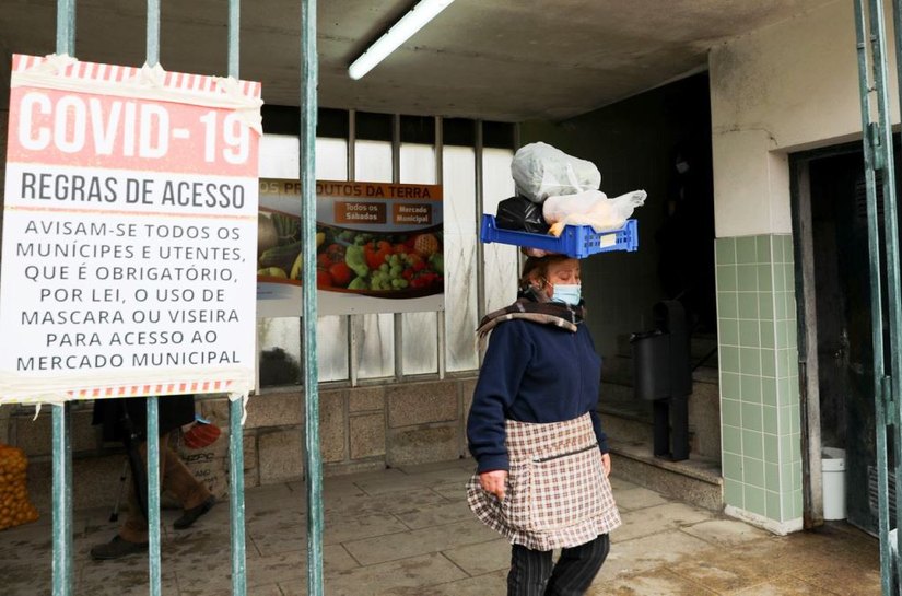 Covid-19 arrasa Portugal, que vive pesadelo após festas de fim de ano, com recorde de mortes e infecções
