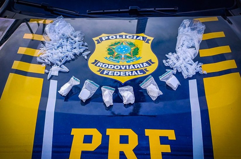 PRF prende cinco pessoas por tráfico de drogas na BR-364 em Pedra Preta,MT