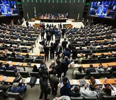 Câmara aprova PL dos minerais críticos com governo forte e sem veto prévio