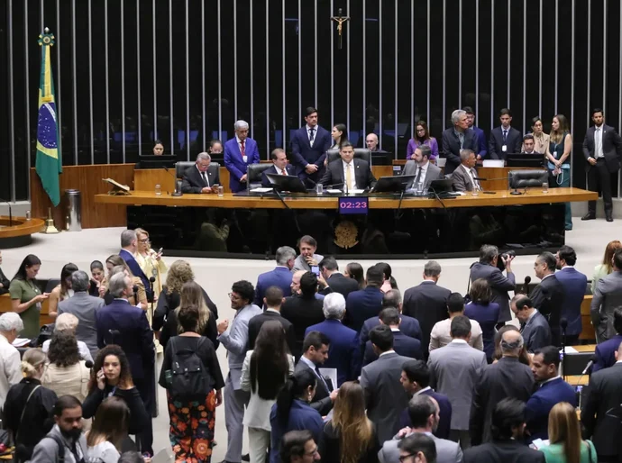 Governo não vê chance de Congresso restabelecer 'taxa das blusinhas'