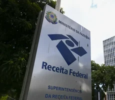 Receita voltará a exigir declaração de fintechs após operações da PF